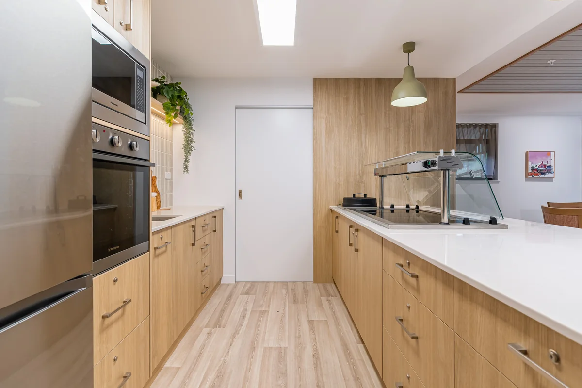 C & R Cabinets